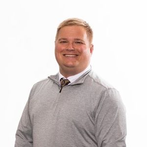 Meet your Posher, Casey